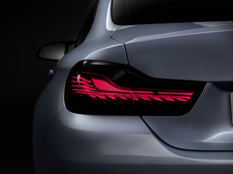  BMW M4 Iconic Lights Concept 2015 года  (фото 13 из 26)